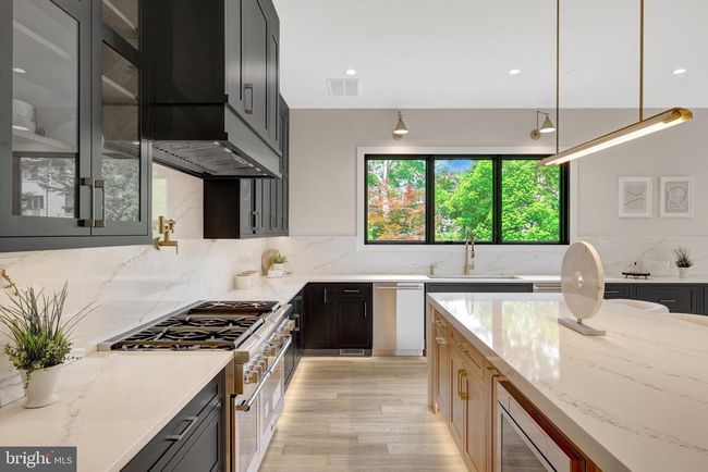 1710 Fairview Ave, House other with 6 bedrooms, 8 bathrooms and null parking in MCLEAN VA | Image 15