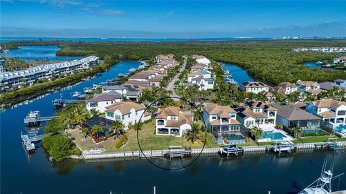 3036 Christophers Watch Ln, RUSKIN, FL, 33570-3050 | Card Image