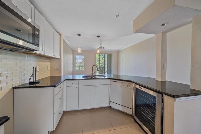 10-115 - 5601 Bentgrass Dr, Townhouse with 2 bedrooms, 2 bathrooms and null parking in SARASOTA FL | Image 16