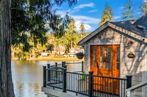 5915 Lagoon Ln Nw, Gig Harbor, WA, 98335-7651 | Card Image