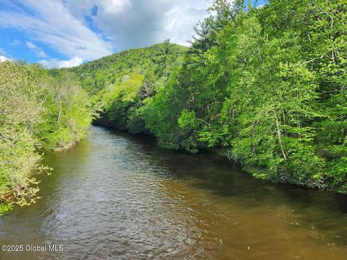 24 State Route 313, Shushan, NY, 12873-2303 | Card Image