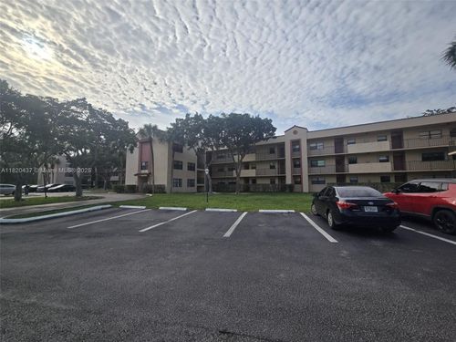 apt-113-3396 Foxcroft Rd, Miramar, FL, 33025-4106 | Card Image