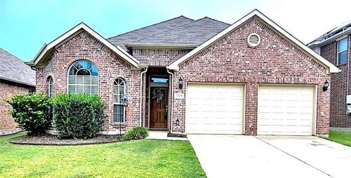 2808 Cedar Ridge Ln, Fort Worth, TX, 76177-2113 | Card Image