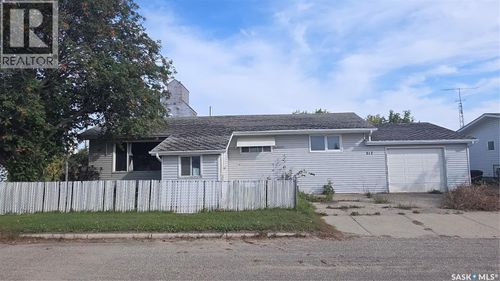 317 Front St, Duck Lake, SK, S0K0G8 | Card Image