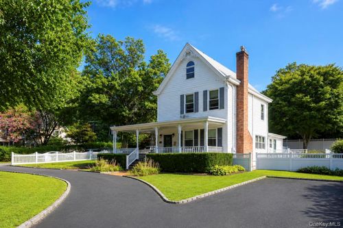 104 Bayville Ave, Bayville, NY, 11709-1606 | Card Image