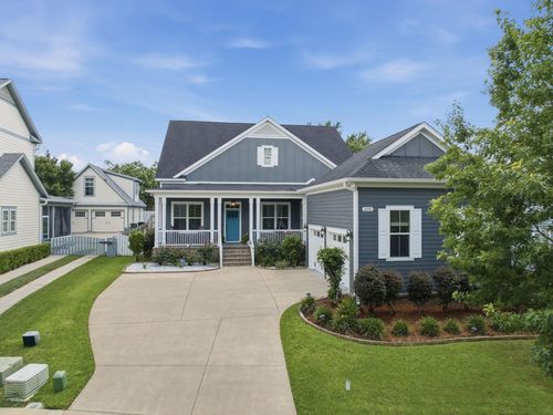 3247 Carollton Dr, TALLAHASSEE, FL, 32311-3704 | Card Image