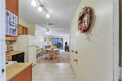 apt-14g-45 Folly Field Rd, Hilton Head Island, SC, 29928-5488 | Card Image