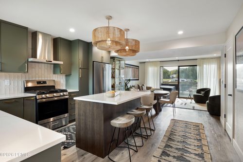 140-140 Head Ct, Park City, UT, 84060-6966 | Card Image