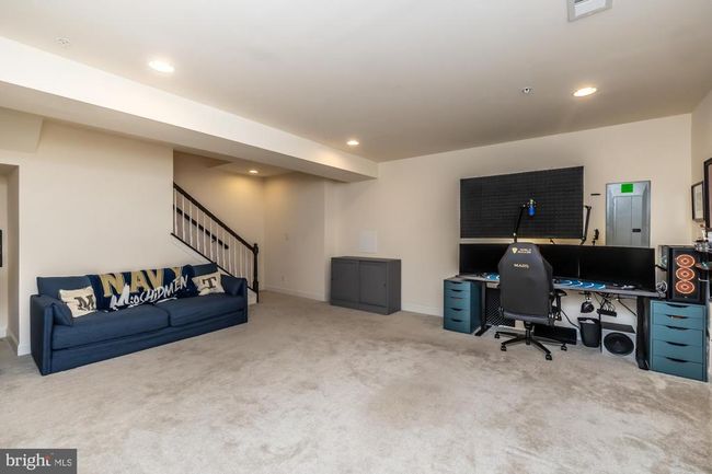 8 Margot Ln, Townhouse with 4 bedrooms, 4 bathrooms and null parking in MEDIA PA | Image 44