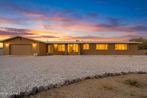 210 W Meadowbrook Drive, Oro Valley, AZ, 85704 | Card Image