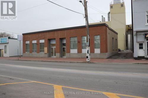 510 Main St, Winchester, ON, K0C2K0 | Card Image