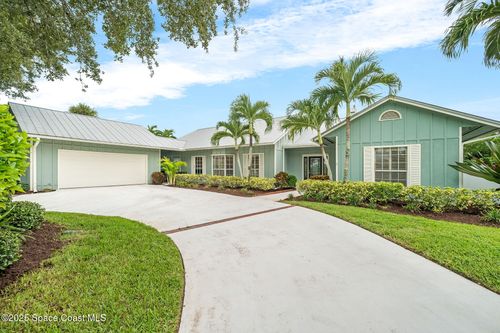 38 Cache Cay Dr, Vero Beach, FL, 32963-1210 | Card Image