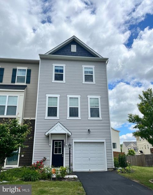 107 Poinsettia Way, STEPHENSON, VA, 22656-1998 | Card Image