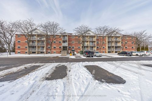 204-310 Kingsdale Ave, Kingston, ON, K7M8S1 | Card Image