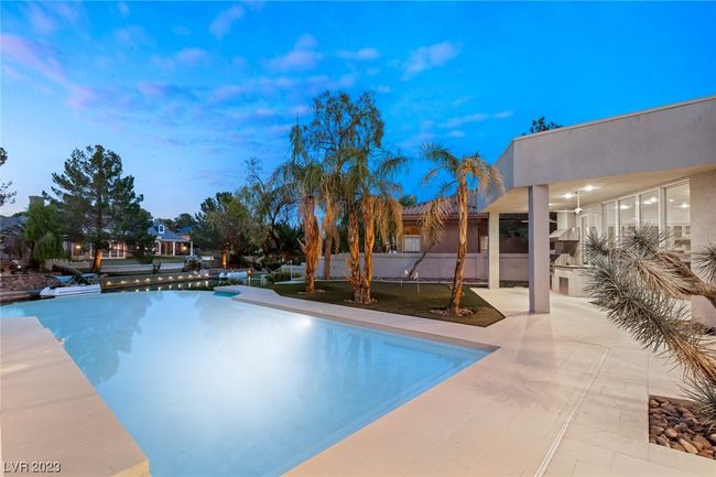 2825 Coast Line Ct, House other with 4 bedrooms, 5 bathrooms and null parking in Las Vegas NV | Image 6