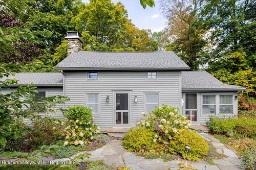 470 N Mountain Rd, Copake Falls, NY, 12517-5344 | Card Image