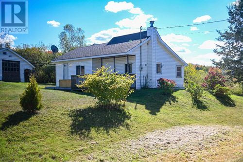164 W Brooklyn Rd, West Brooklyn, NS, B4P2R3 | Card Image