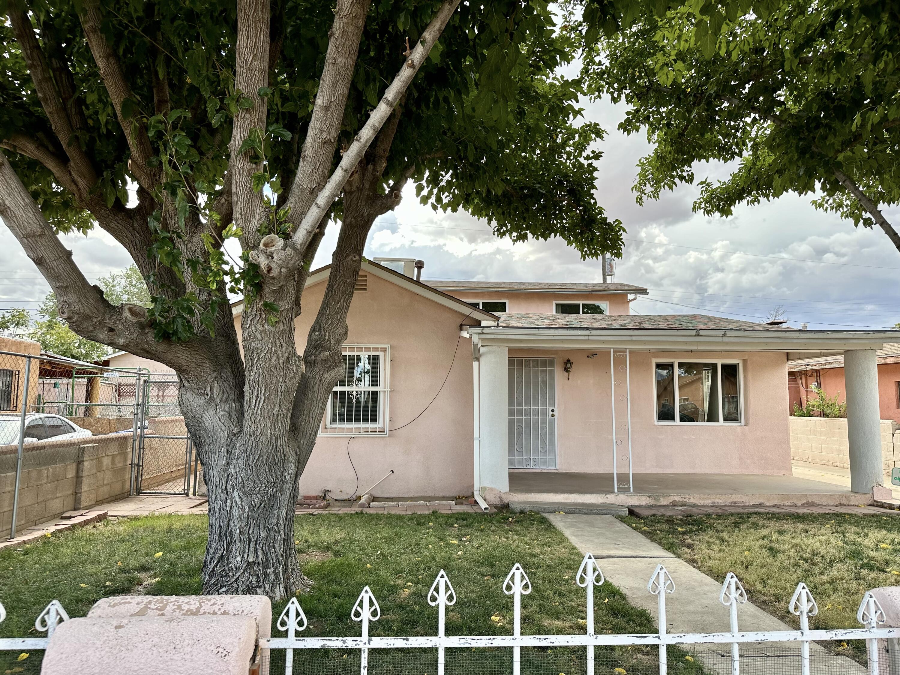 56th St, Albuquerque, NM 87121
