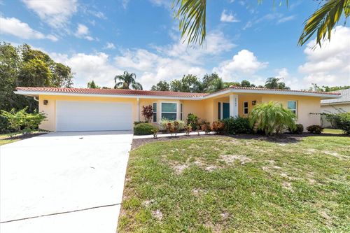 2943 Tuckerstown Dr, SARASOTA, FL, 34231-6933 | Card Image