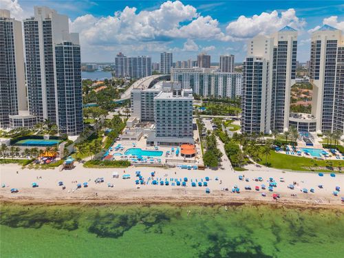 822-19201 Collins Ave, Sunny Isles Beach, FL, 33160-2202 | Card Image