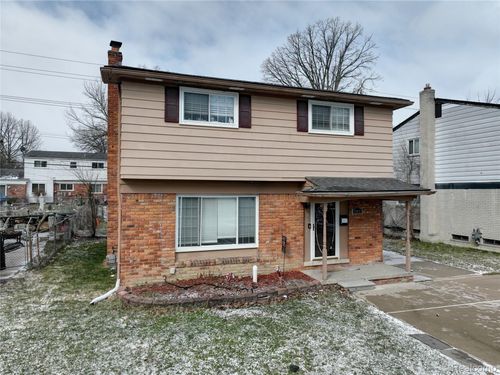 29841 Everett St, Southfield, MI, 48076-5817 | Card Image