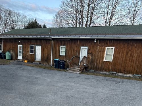 2-13 Waushacum Ave, Sterling, MA, 01564-2823 | Card Image