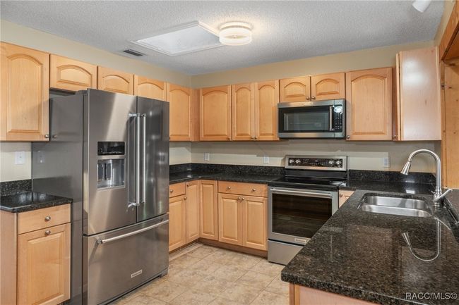 5419 E Stage Coach Trl, House other with 3 bedrooms, 3 bathrooms and 1 parking in Floral City FL | Image 38