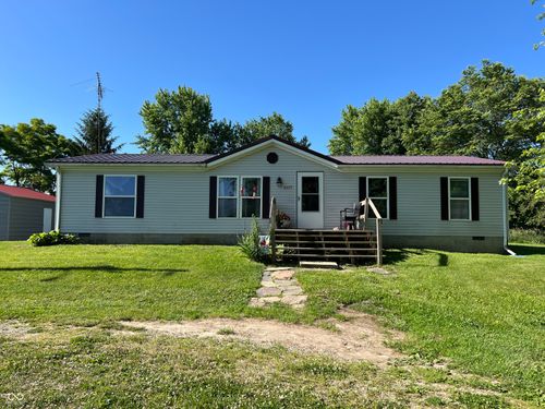 8377 E County Road 600 N, Losantville, IN, 47354-9619 | Card Image