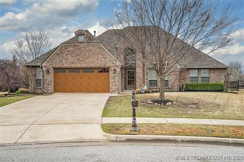 10548 N 117th Eastavenue, Owasso, OK, 74055 | Card Image