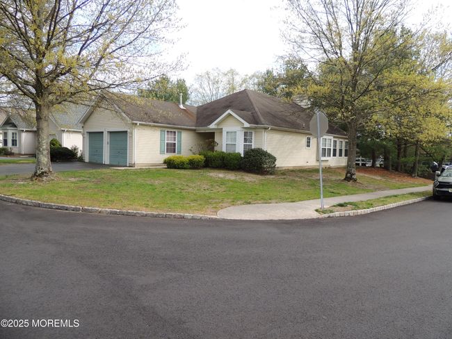 34 Meadows Ln, Home with 2 bedrooms, 2 bathrooms and null parking in Whiting NJ | Image 85