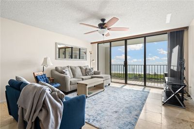 705 - 5061 N Highway A1a, Home with 2 bedrooms, 2 bathrooms and null parking in Hutchinson Island FL | Image 2