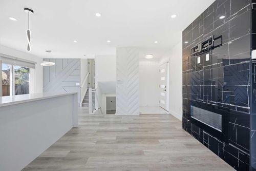 248 Castledale Way Ne, Calgary, AB, T3J2A2 | Card Image