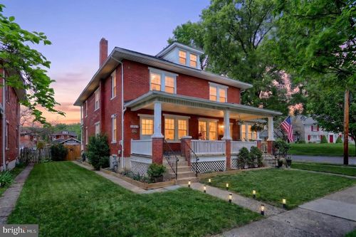 1057 Locust St, COLUMBIA, PA, 17512-1323 | Card Image