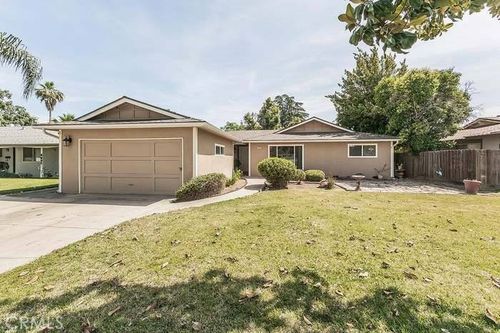 4888 E Rialto, Fresno, CA, 93726 | Card Image