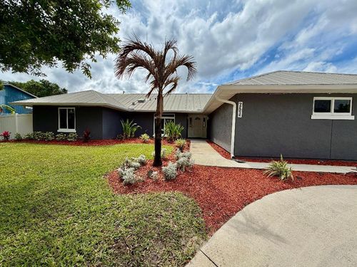 6325 6th St, Vero Beach, FL, 32968-9690 | Card Image