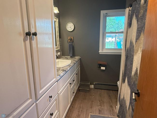 Main Floor Bathroom | Image 16