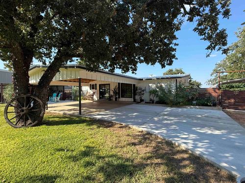 106 Pebble Cir, Buchanan Dam, TX, 78609-4371 | Card Image