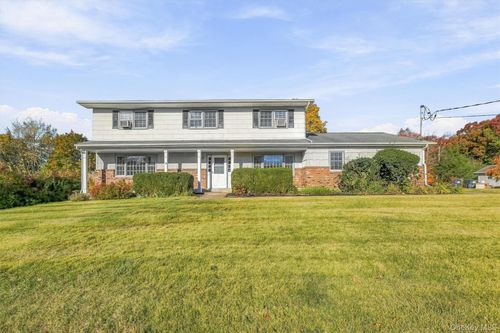 13 Mermaid Road, Middletown, NY, 10940 | Card Image