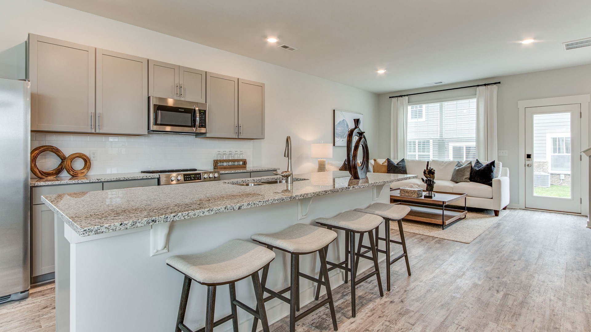 Fordham St, Columbia, TN 38401