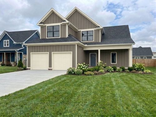 10117 Whitehorn Ln, Bell Buckle, TN, 37020-3016 | Card Image
