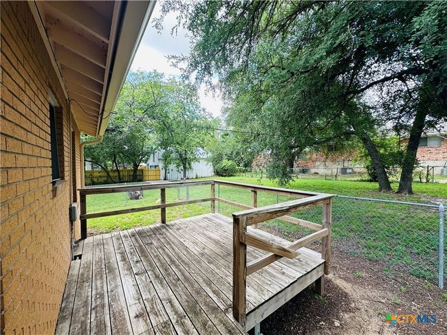 deck off back door | Image 18