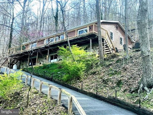 13 Sidetrack Trl, FAIRFIELD, PA, 17320-7401 | Card Image