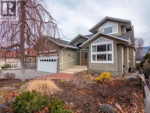 4005 Lobelia Dr, Osoyoos, BC, V0H1V1 | Card Image