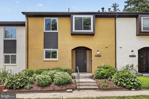 18948 Montgomery Village Ave, GAITHERSBURG, MD, 20886-3724 | Card Image