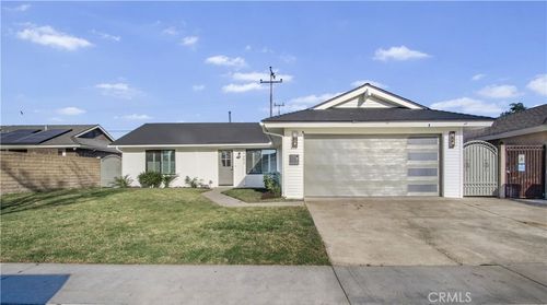 19652 Trident Ln, Huntington Beach, CA, 92646-3321 | Card Image