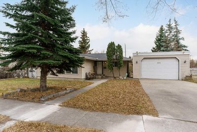 975 Northmount Dr Nw, House other with 4 bedrooms, 2 bathrooms and 4 parking in Calgary AB | Image 3