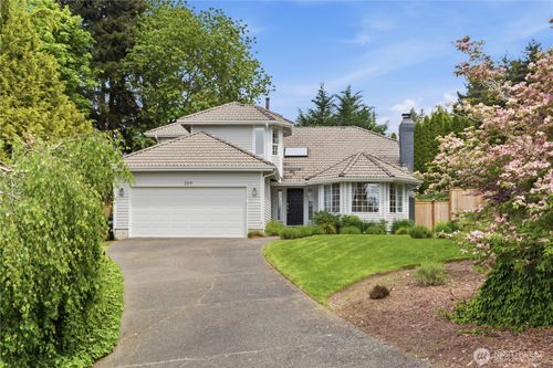 209 Casey Ct, Steilacoom, WA, 98388-3038 | Card Image