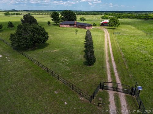 11252 S Hwy 377, Kingston, OK, 73439 | Card Image