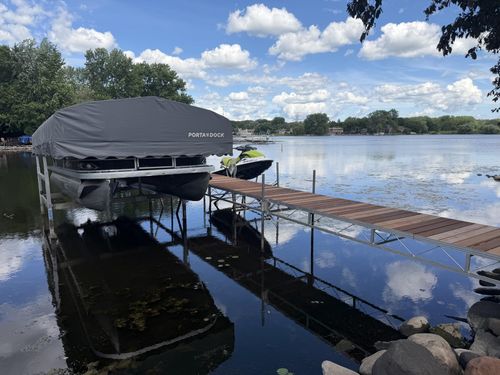 2065 Long Lake Rd, New Brighton, MN, 55112-5166 | Card Image