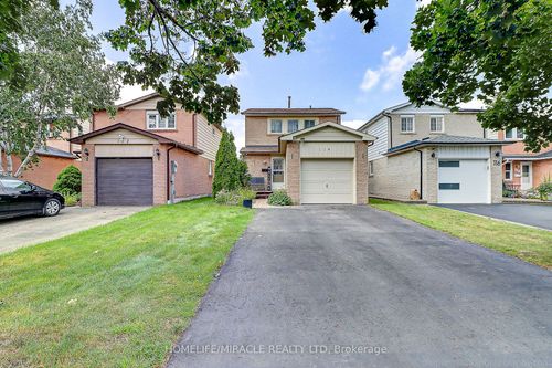 114 Martindale Cres, Brampton, ON, L6X2V1 | Card Image